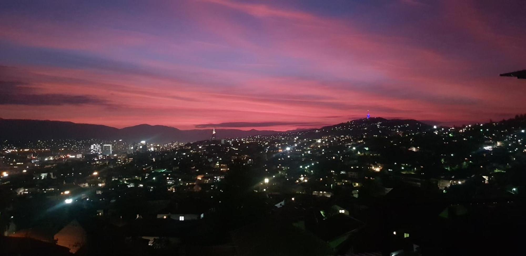 Appartamento Sarajevo Sky View Esterno foto